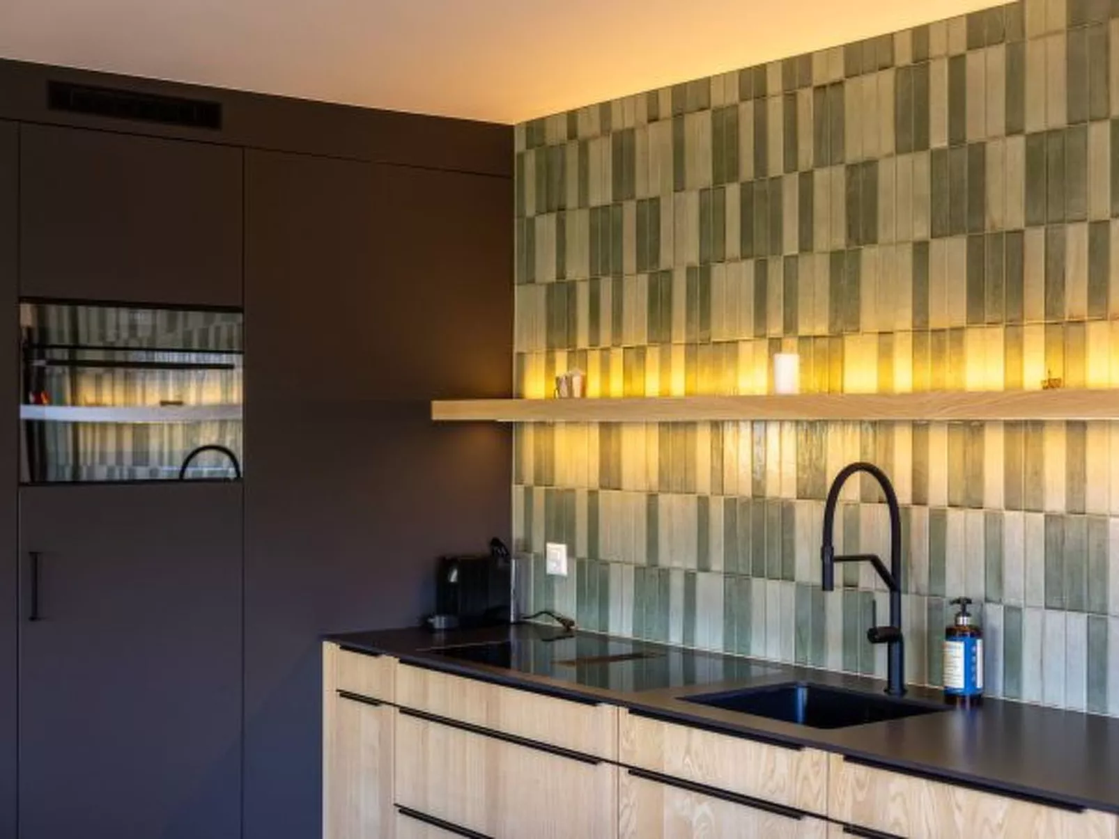 Nid d'Aigle J0 - Cosy, proche centre, 2 chambres - Inside