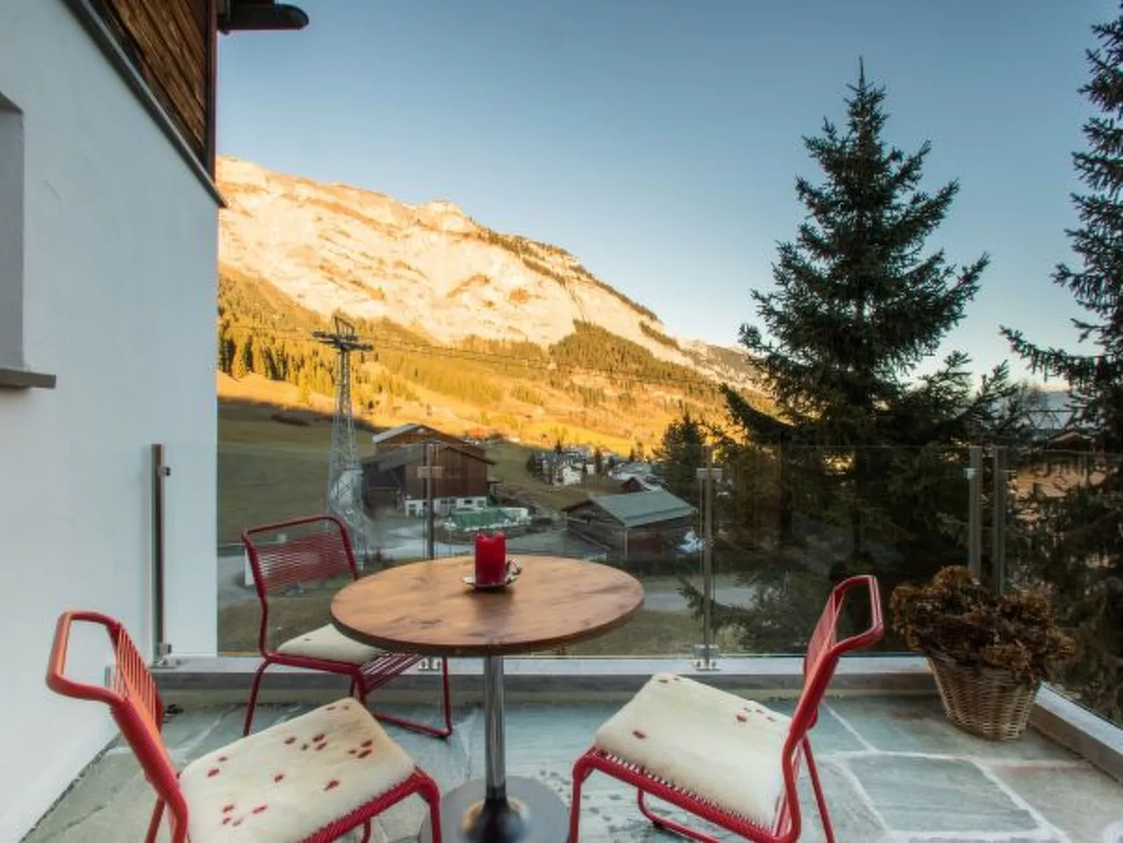 Casa Alpetta - Draußen