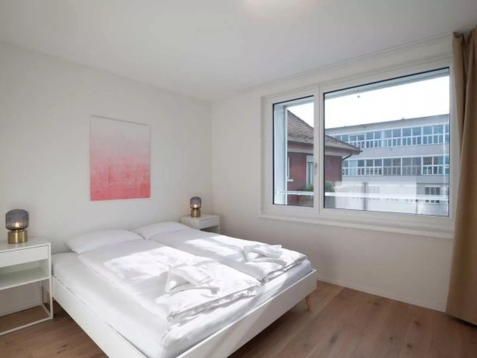 ZH Pink 1 - Letzigrund HITrental Apartment - Dedans