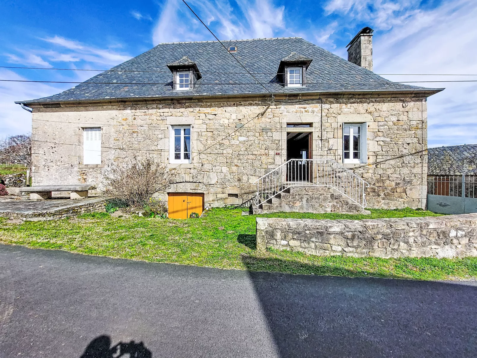 Gîte Saint Sauveur - Draußen