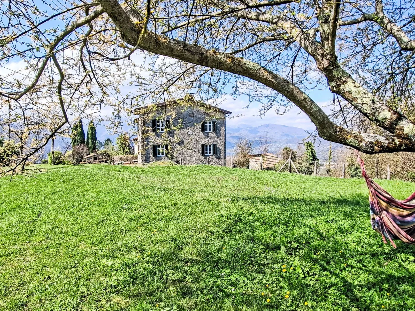 Il Colle di Tiglio - Outside