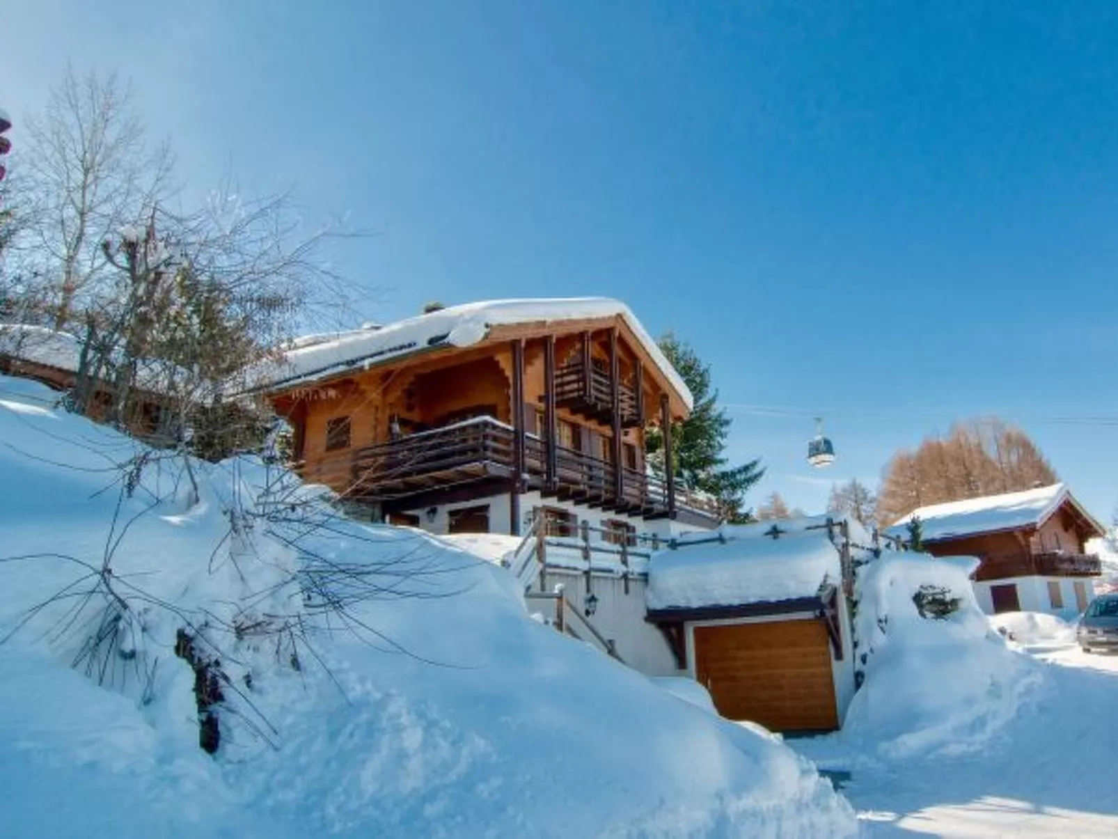 Chalet Lisa, ski-in/out, accessible by car - Draußen