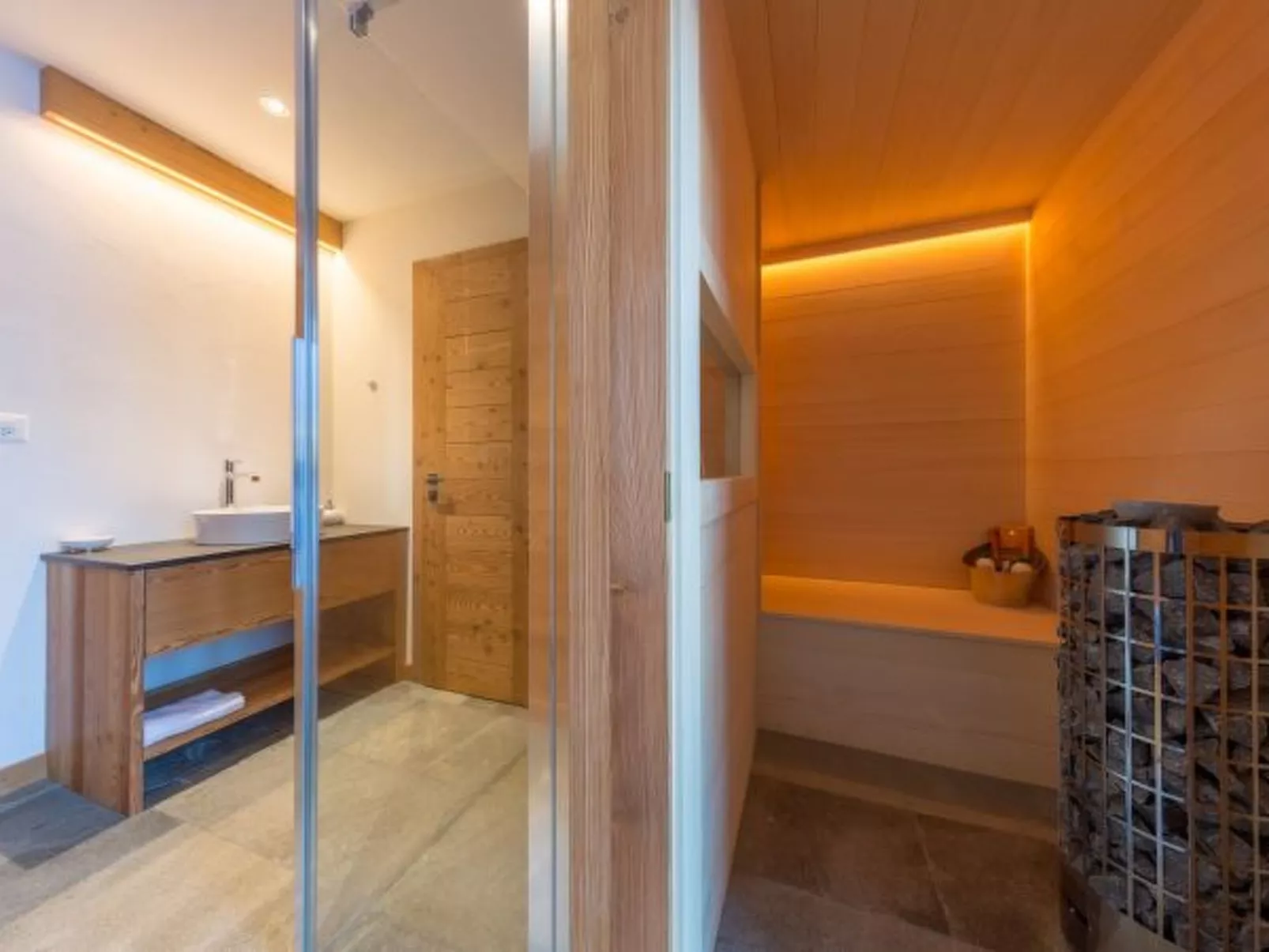 Chalet Oak Tree amazing, sauna, ski-in/out - Drinnen