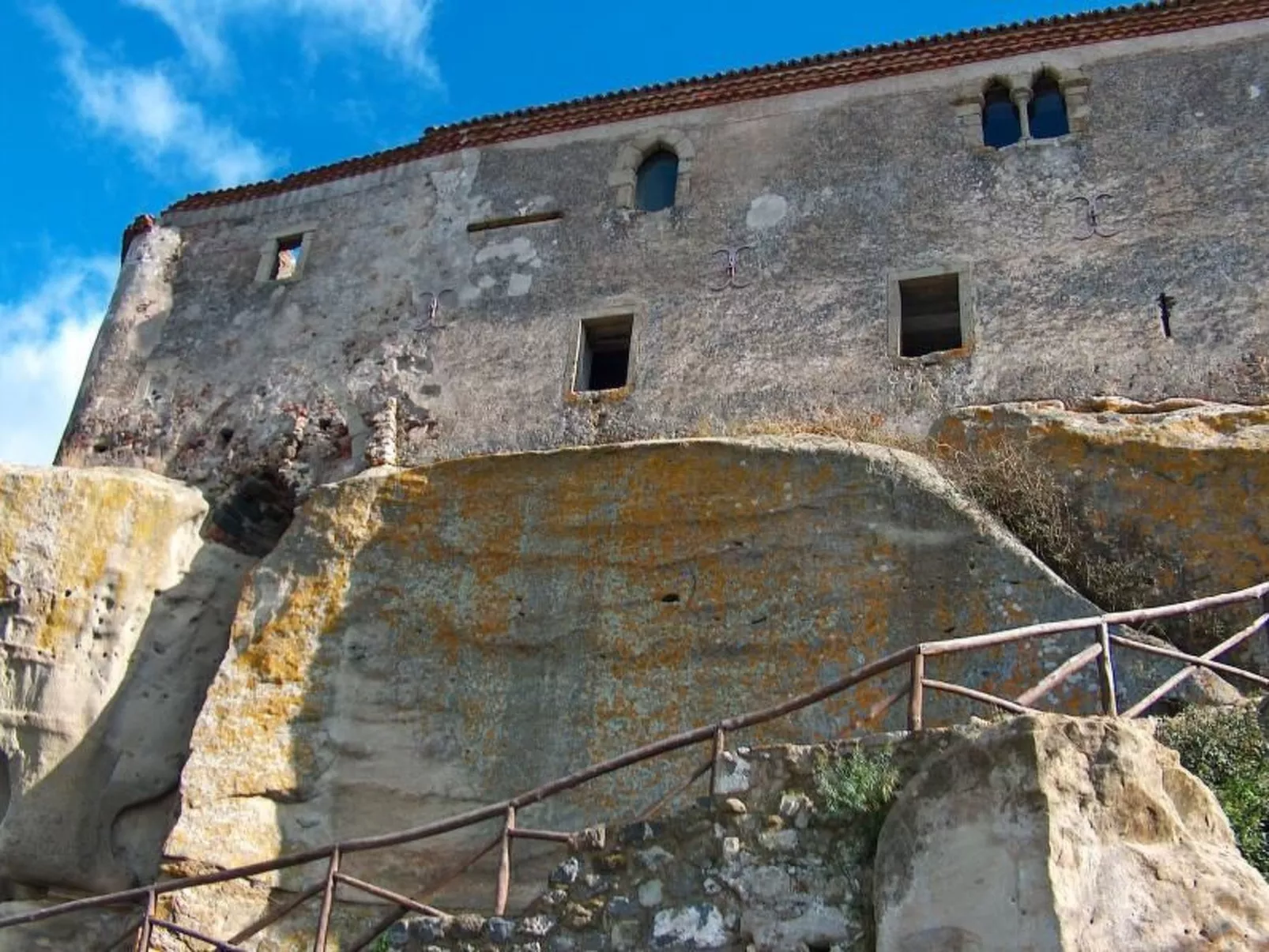 Etna Snow&Sea - Outside