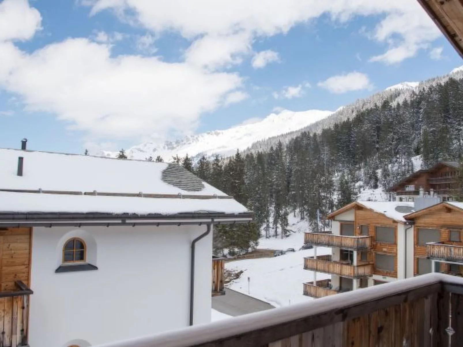 Moderne Ferienwohnung Scalottas Lenzerheide - Draußen
