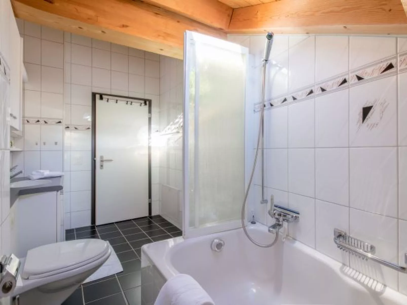 Chalet Rose Penthouse Residence - Inside