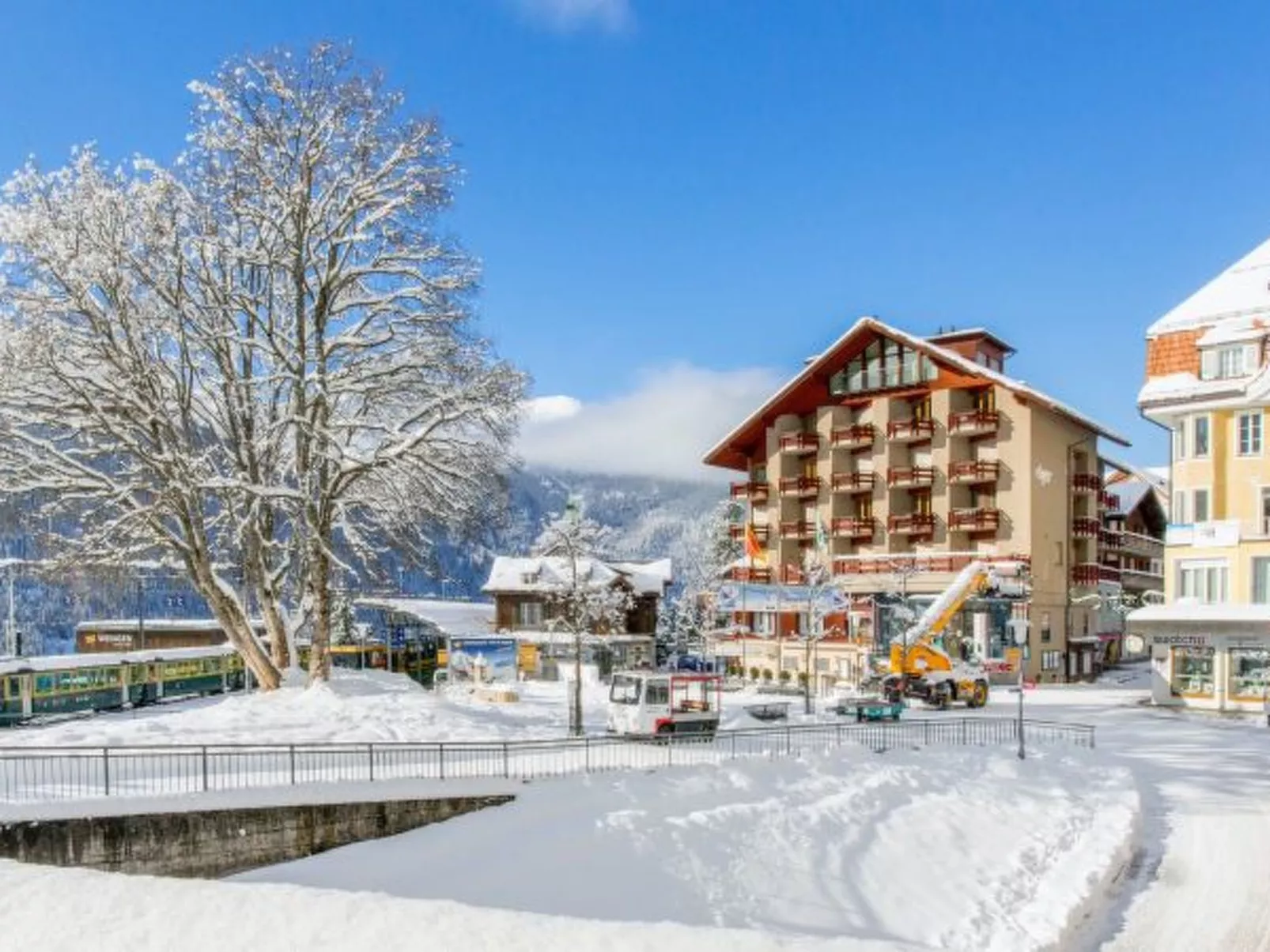 Eiger Residence - Outside