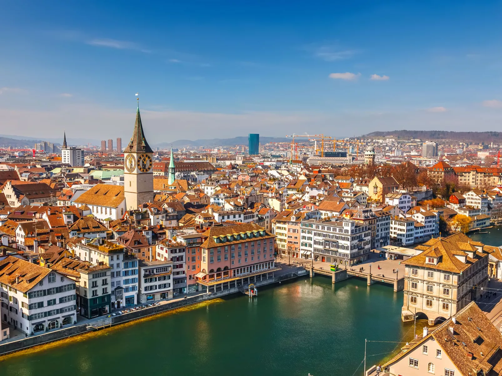 ZH Red 4 - Letzigrund HITrental Apartment - Umgebung