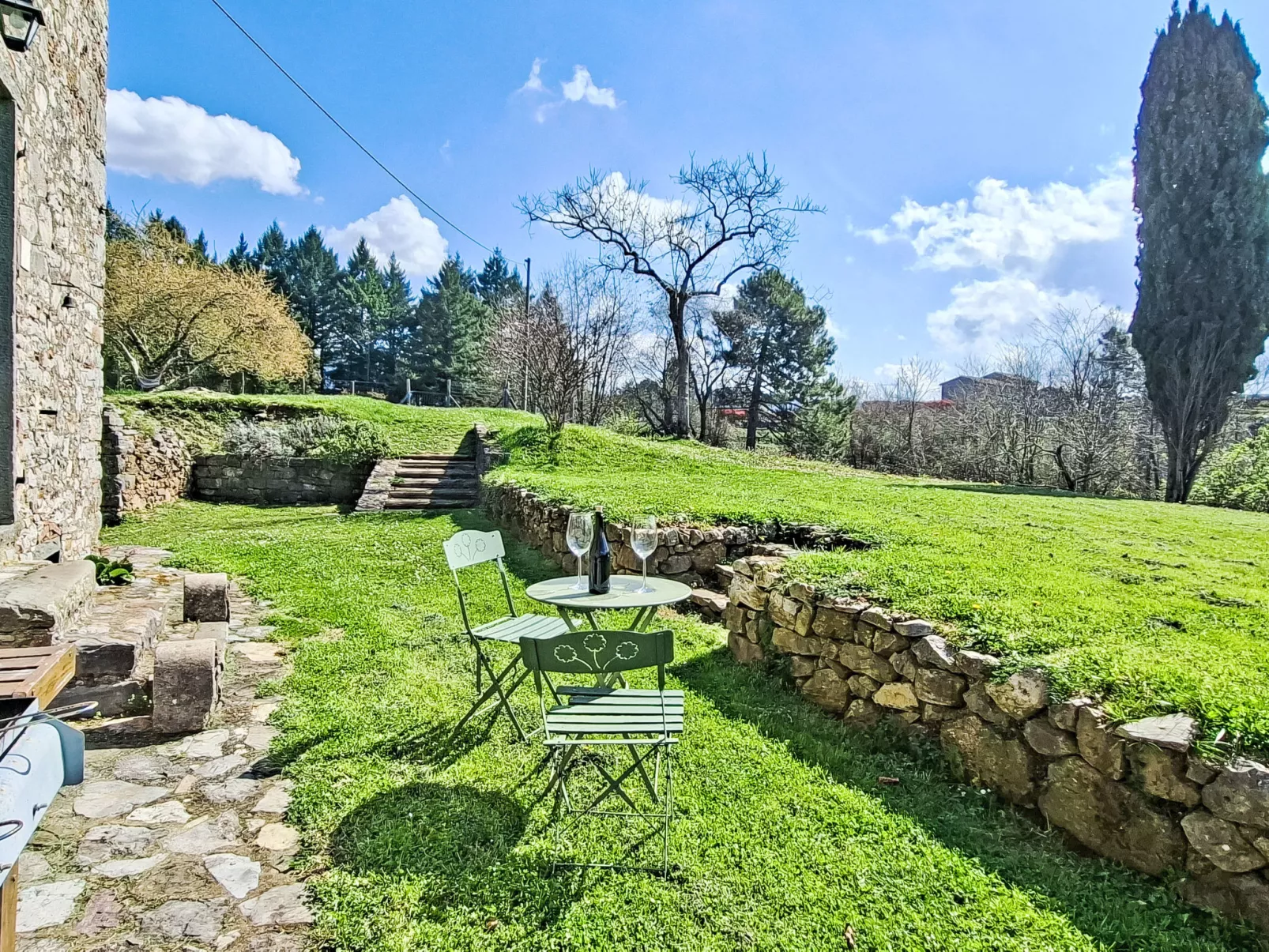 Il Colle di Tiglio - Outside