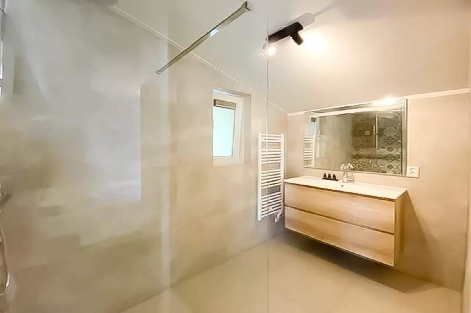 Hip in Sint Maarten - 79 - Salle de bain