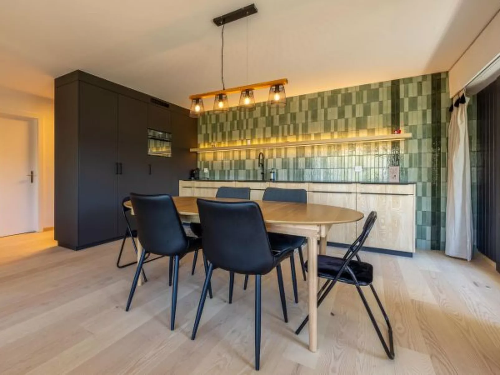 Nid d'Aigle J0 - Cosy, proche centre, 2 chambres - Inside