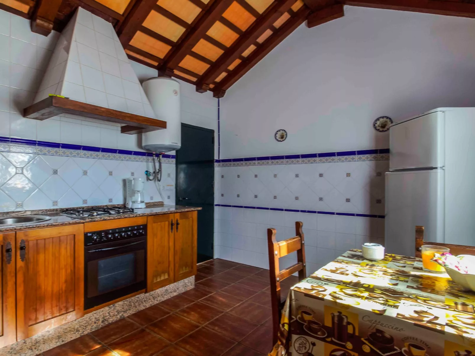 Gemütliches Ferienhaus für 8 Personen - Drinnen