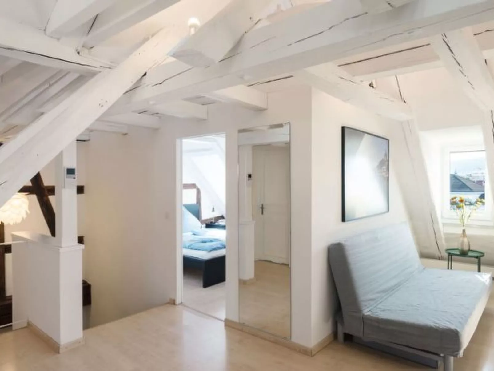 LU Sun IV - Chapel Bridge HITrental Apartment - Drinnen