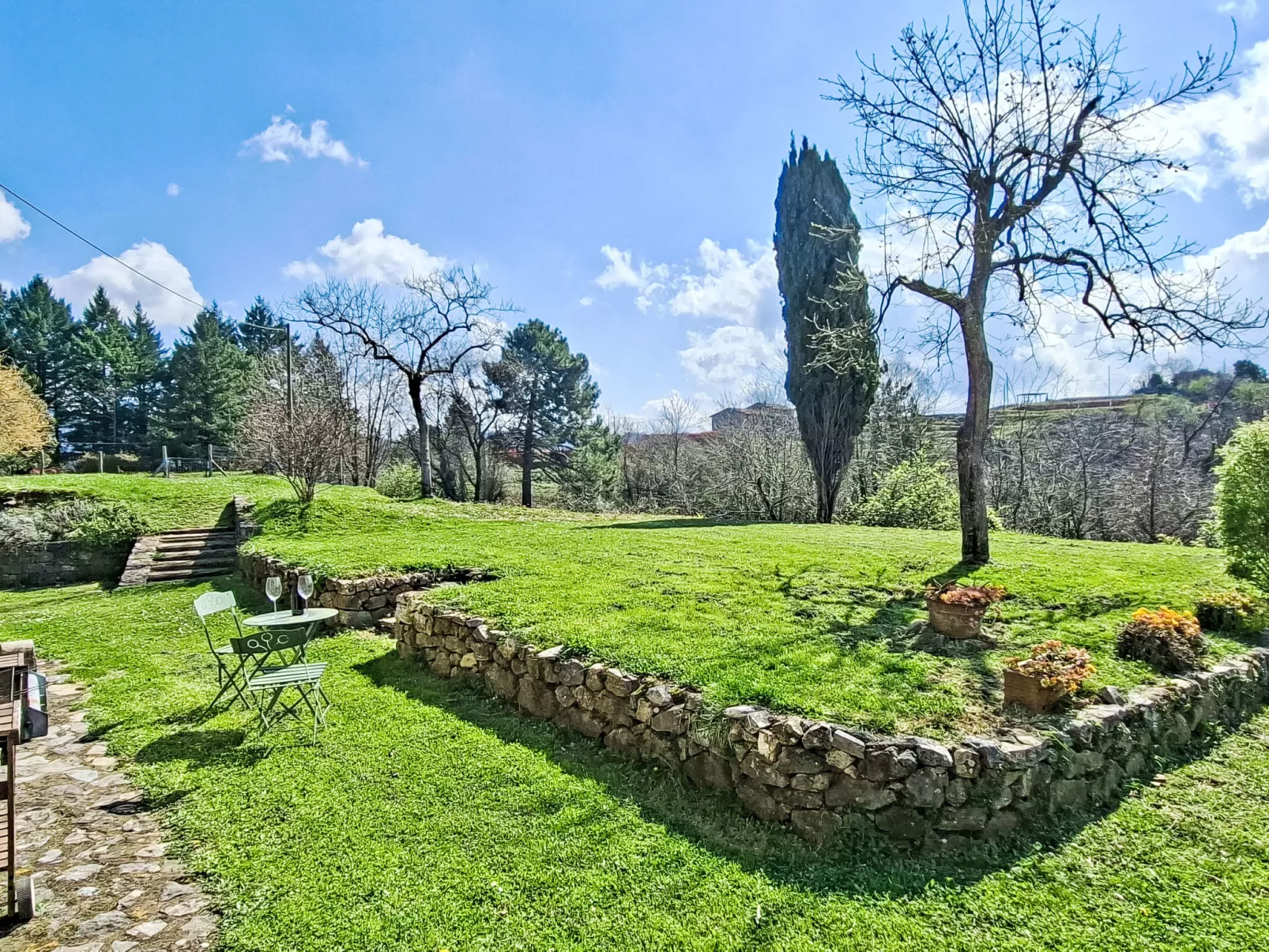 Il Colle di Tiglio - Outside