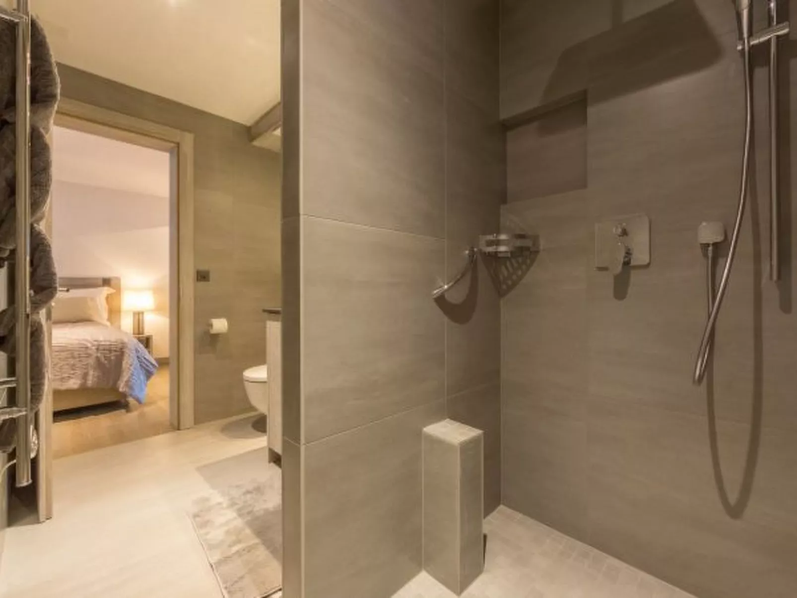 La Forêt 2 - Spa access - Drinnen