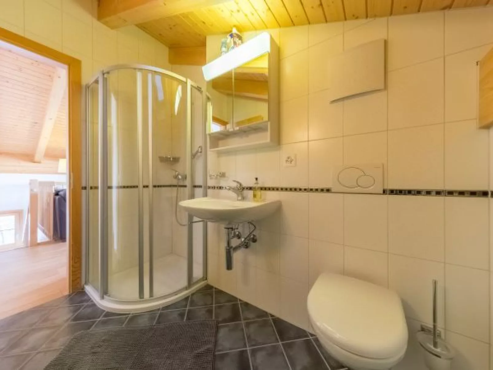 Chalet Nid Blanc wood burning hottub - Drinnen