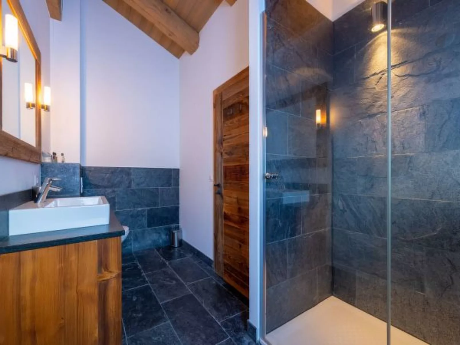 Luxury Alps Chalet YOLO - Inside