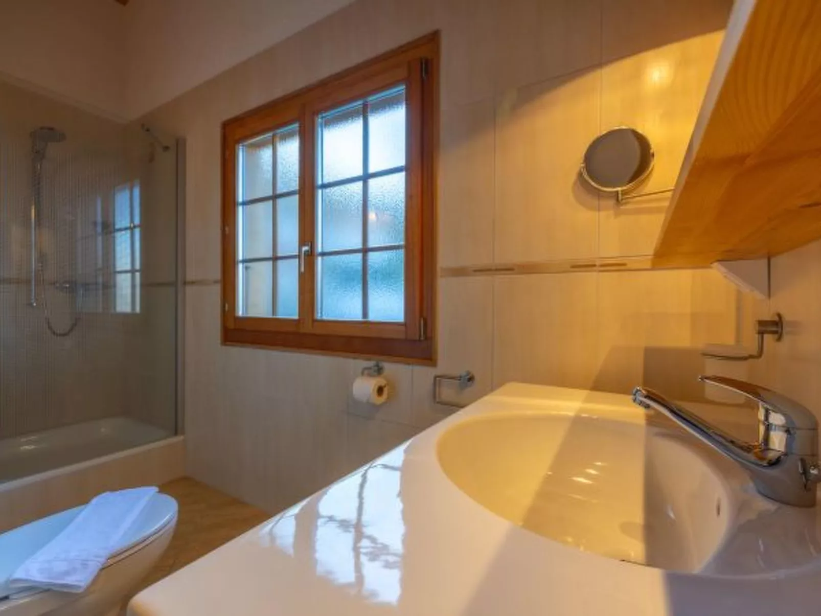 Chalet Vansamis, views & sauna - Drinnen