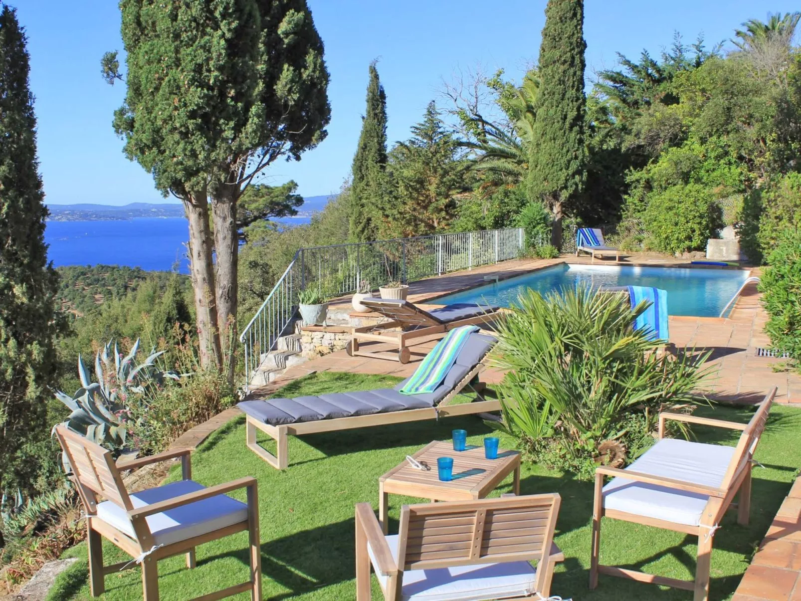 Villa T6 - 8 Personen - Privates Schwimmbad - Meerblick - Klimaanlage - Wifi - - Dehors