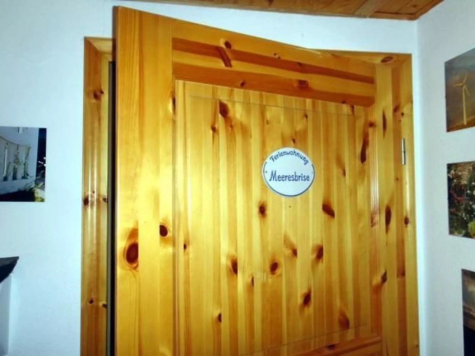 Wohnung in einem reetgedeckten Friesenhaus aus dem Jahr 1860 - Drinnen