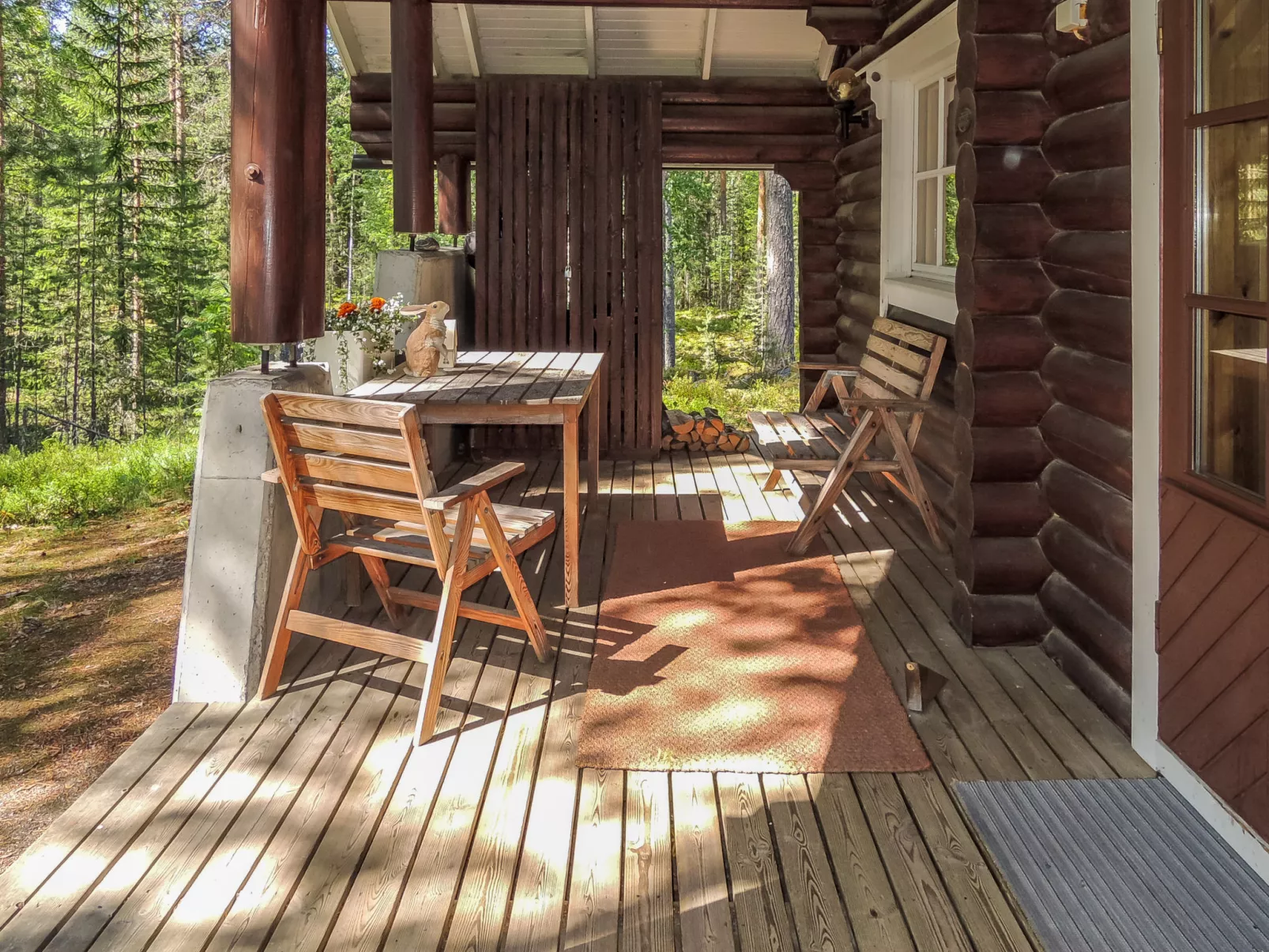 Honkakoli 9/2 - Inside