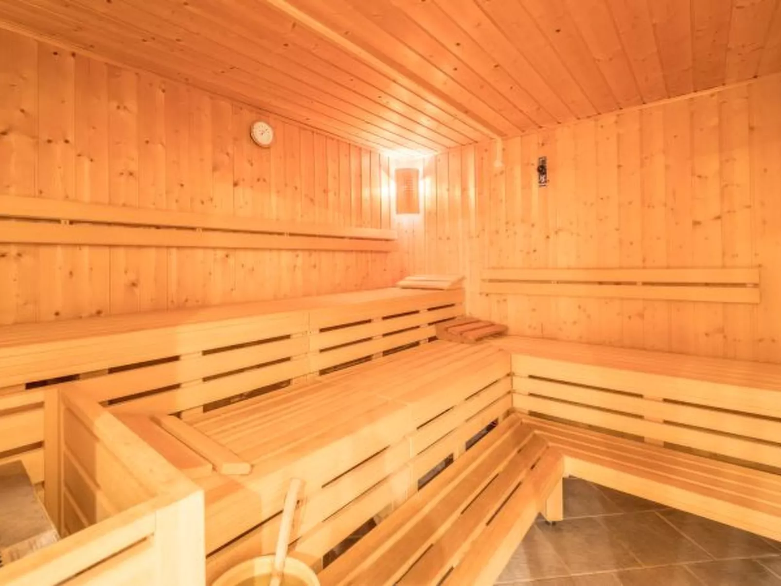 Rancho 445 - Drinnen