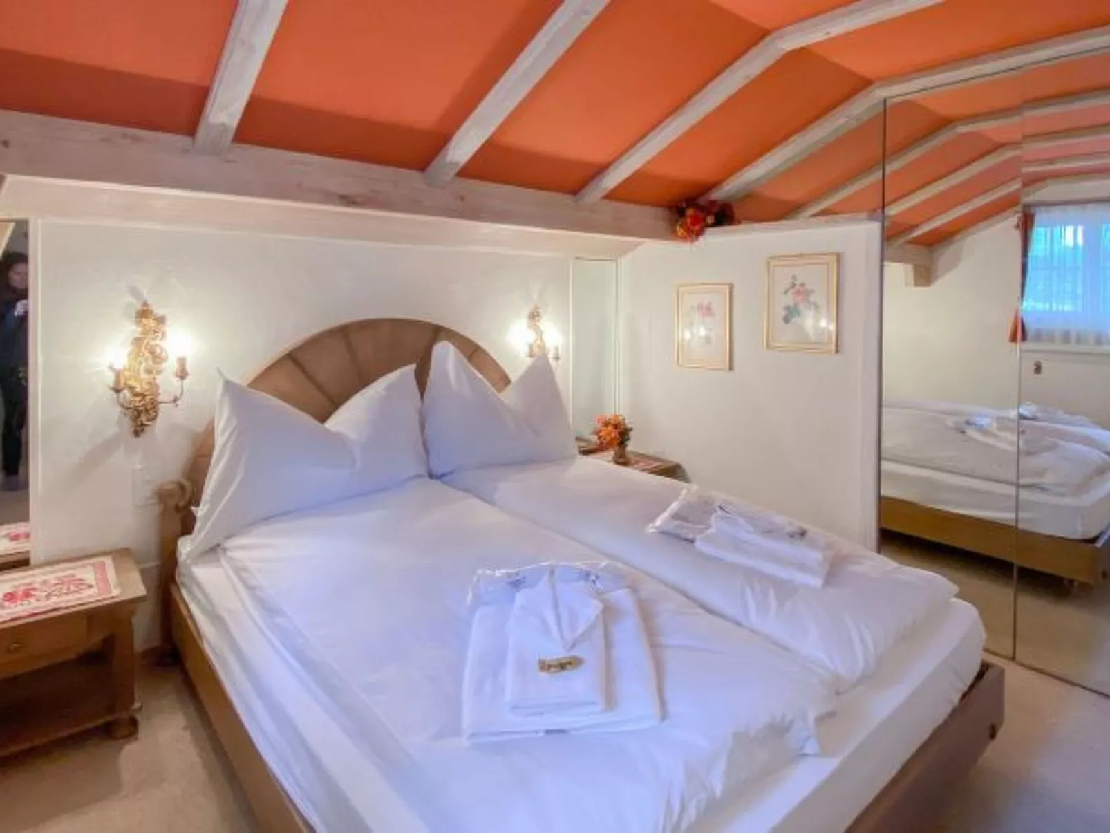 Chalet Irene Penthouse - Inside