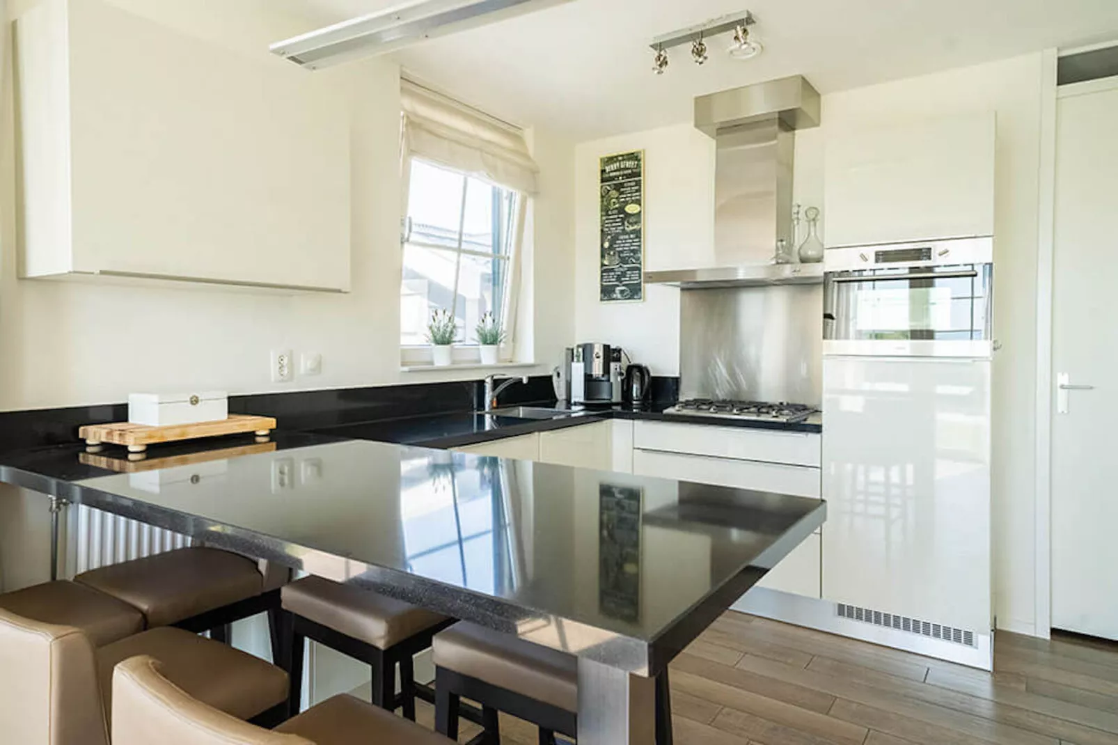 Resort Poort van Amsterdam 18-Kitchen