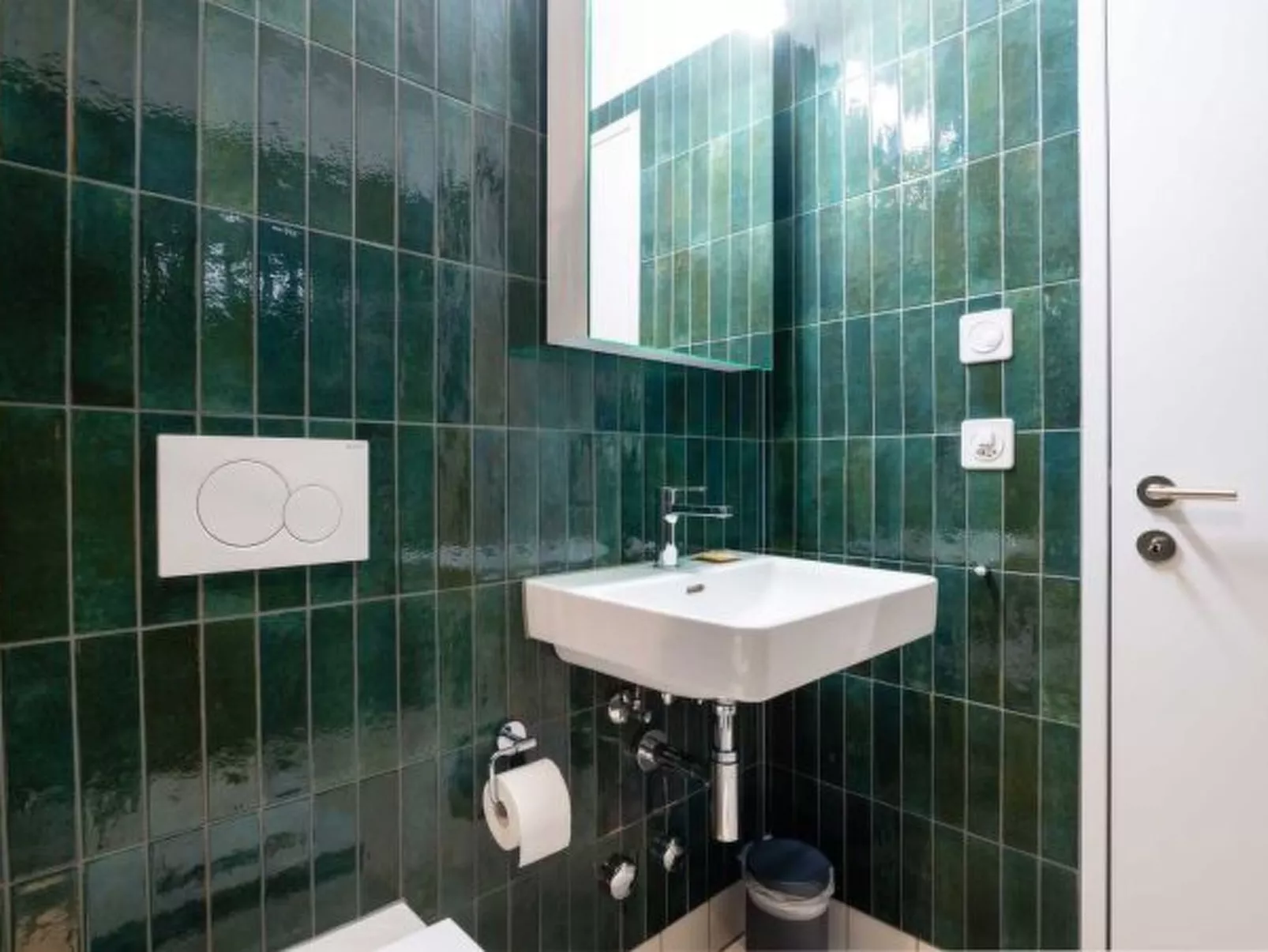 ZH Pink GF - Letzigrund HITrental Apartment - Dedans