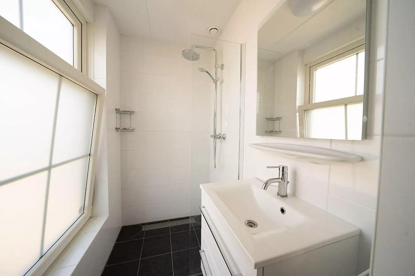 Resort Poort van Amsterdam 18-Bathroom