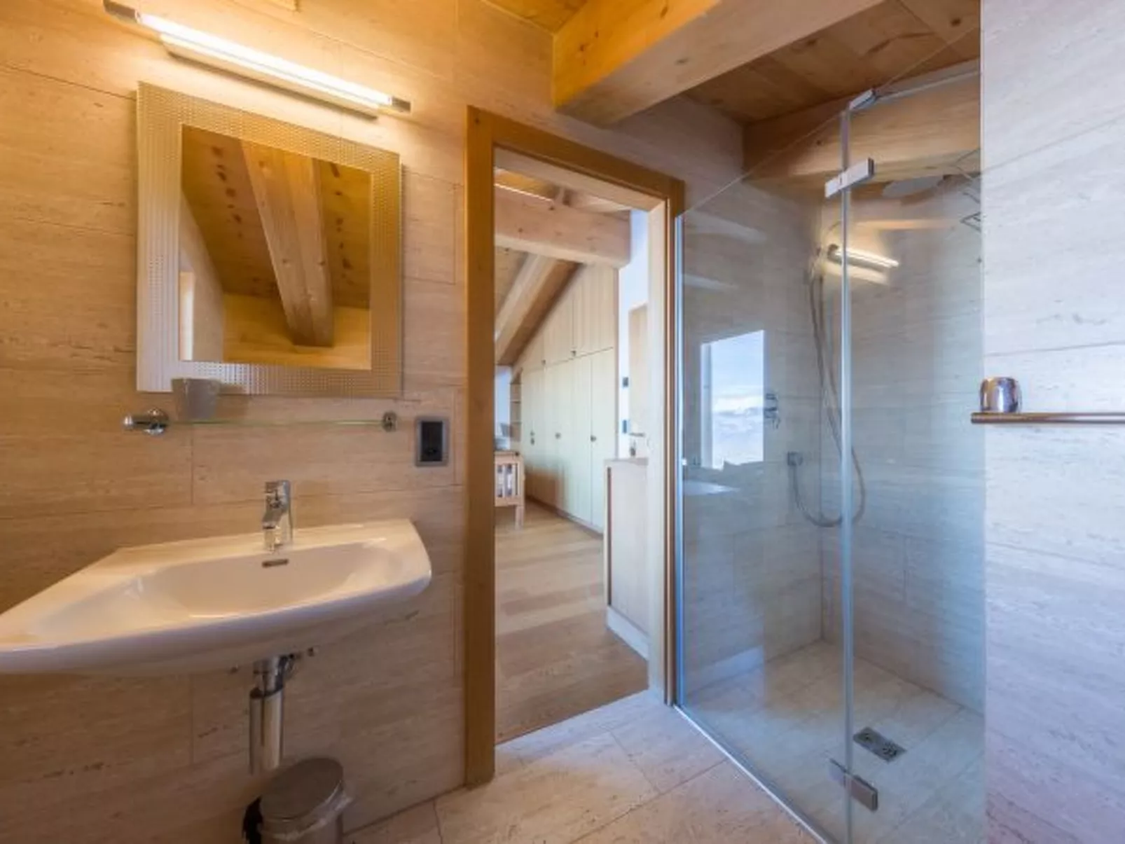 Chalet Enchanteur sauna, Whirlpool, 13pax - Inside