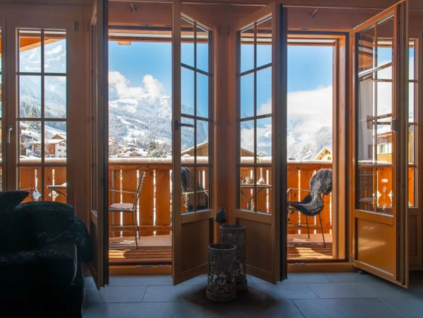 Waldbort Penthouse Suite - Inside
