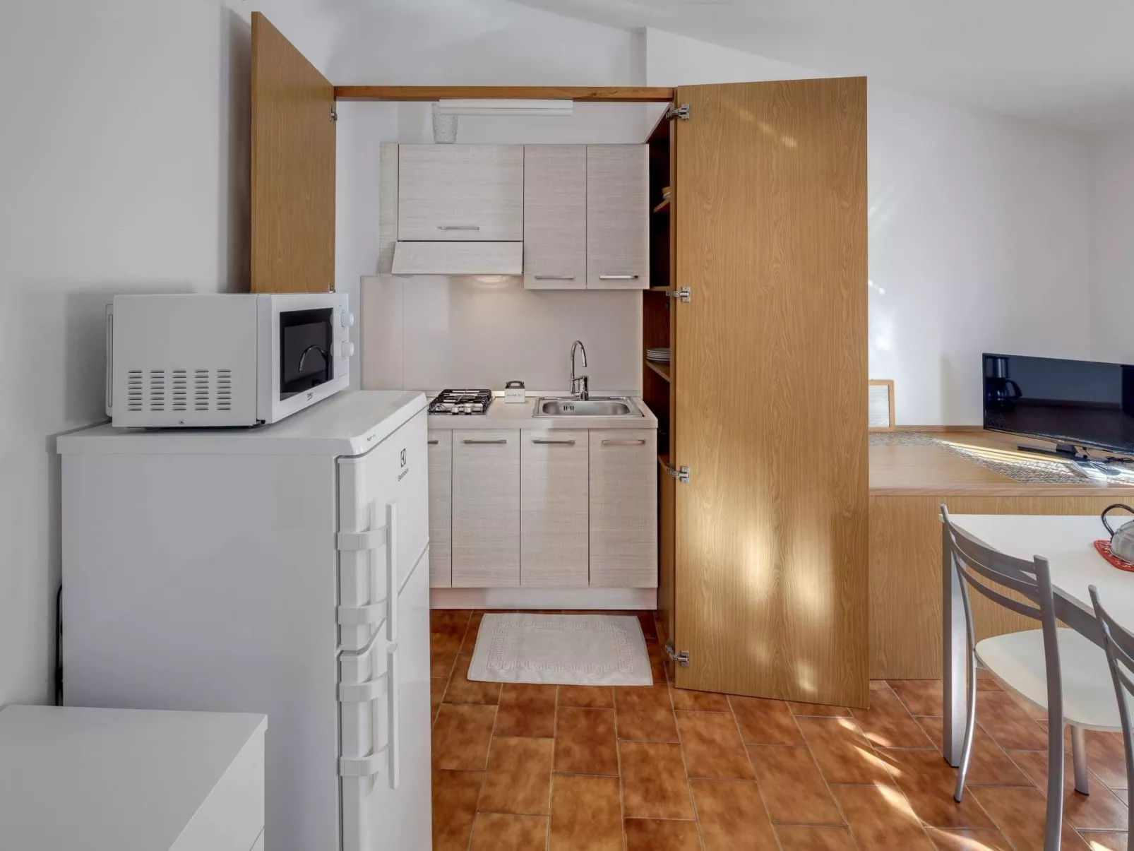 Wohnung in Malcesine mit Privatstrand - Image-tags.info