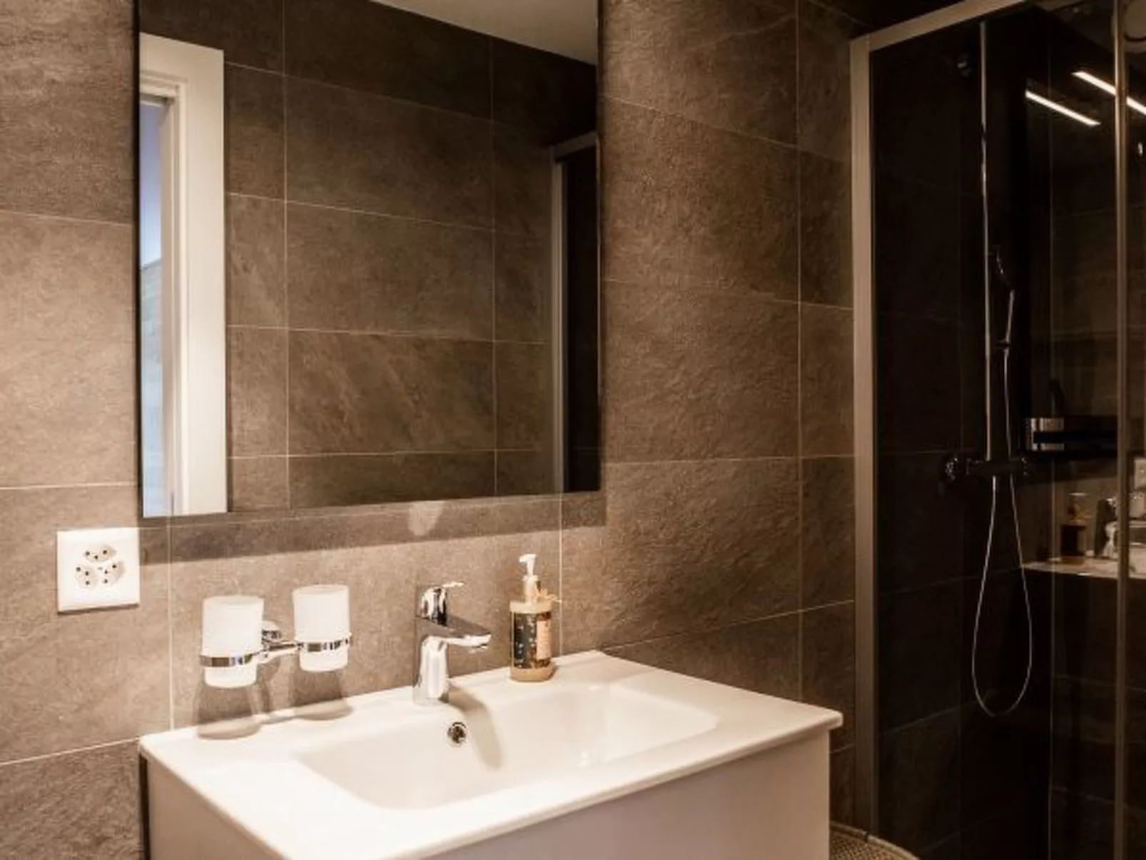 Olympic R2 - ski lift Nendaz - Dedans