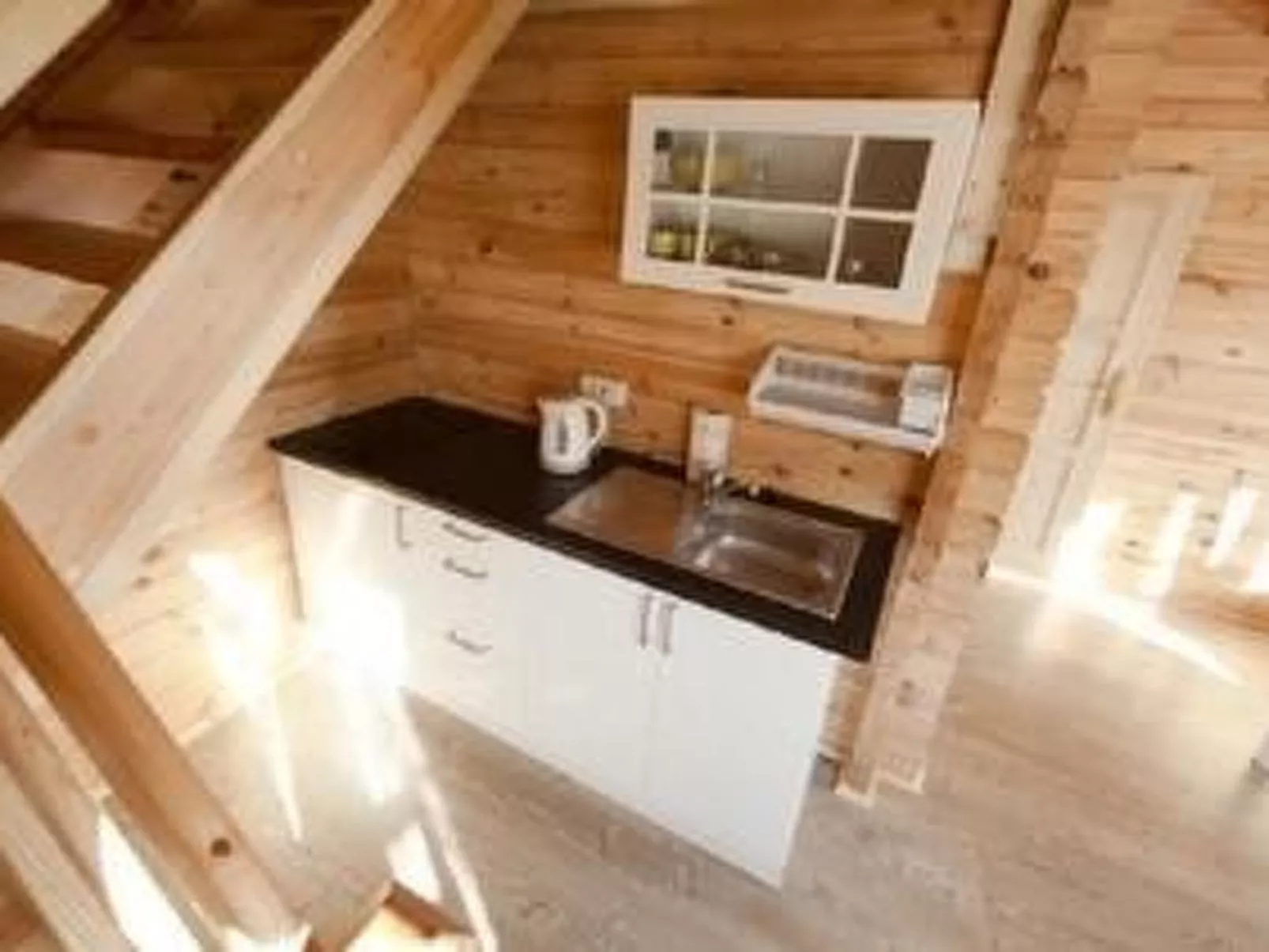 "Ferienwohnung" mitten im Grünen - Drinnen