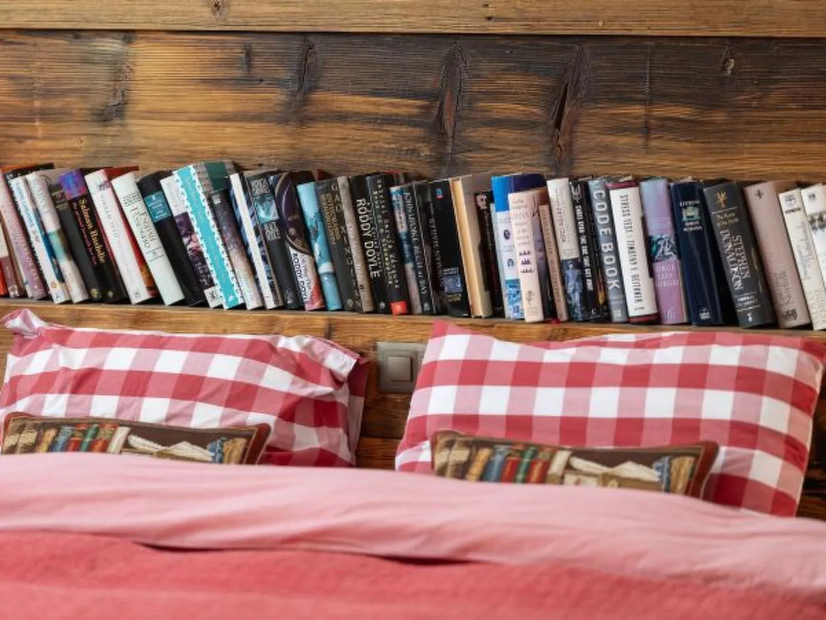 Above the Clouds - spacious chalet with great view - Drinnen