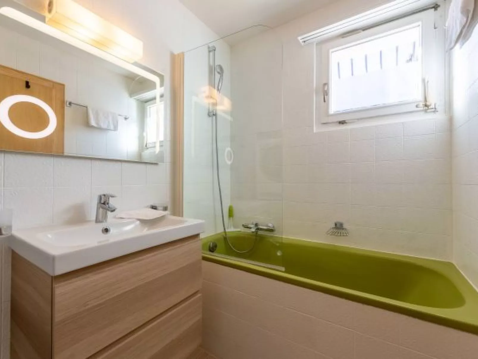 Chalet La Chenevière - Inside