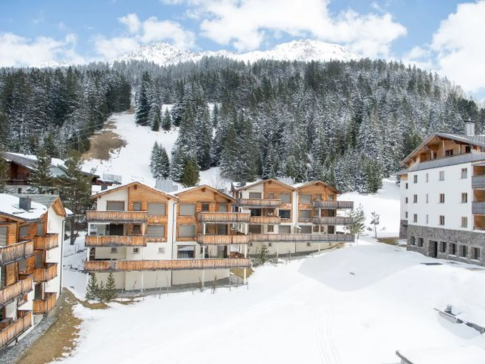 Moderne Ferienwohnung Scalottas Lenzerheide - Draußen