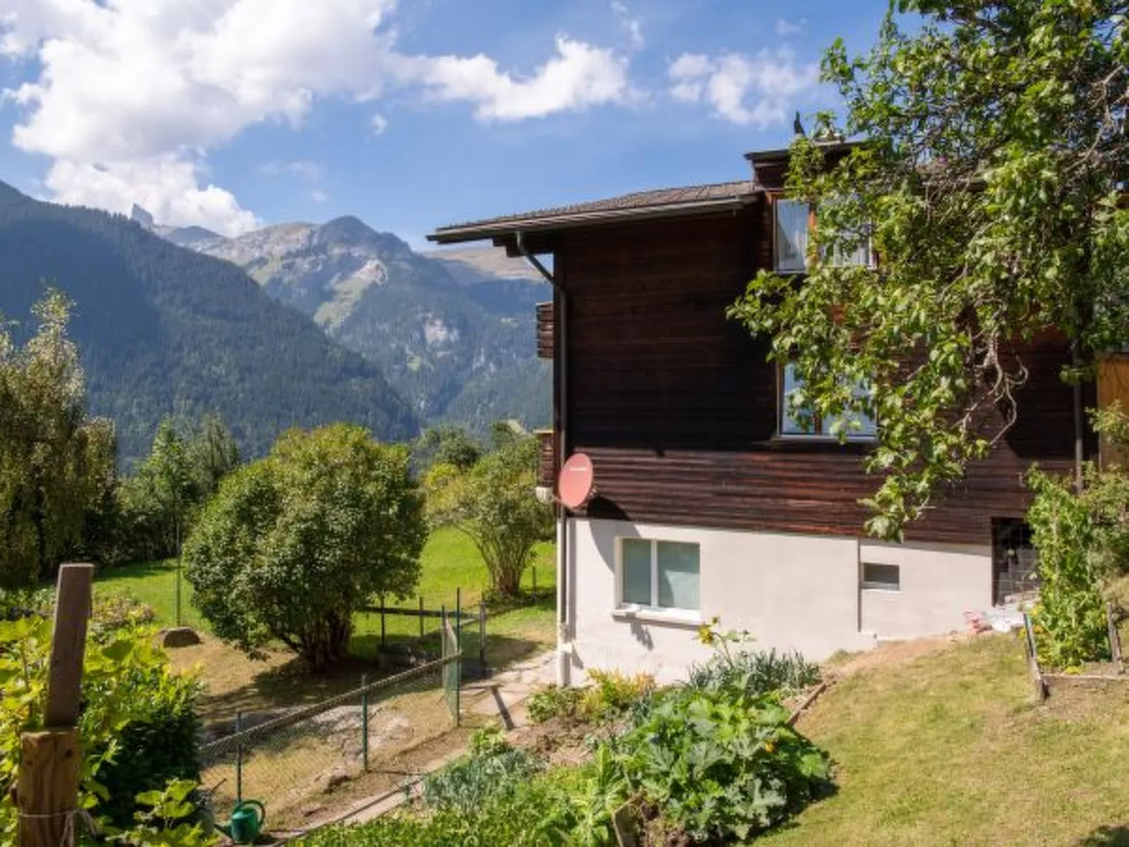 Chalet Iris - Outside