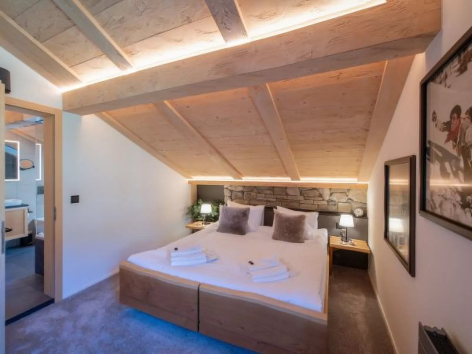 Chalet Margaux Penthouse - Inside