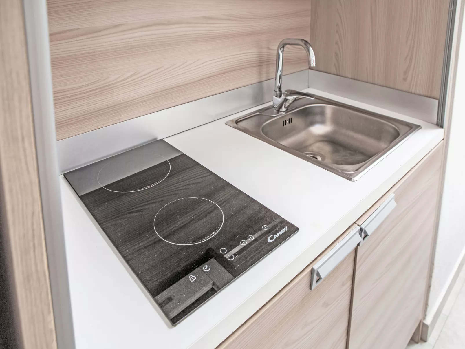 Monolocale divano letto - Drinnen