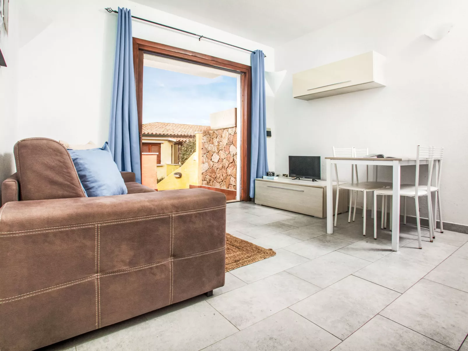 Luminoso trilocale eolo - Dedans