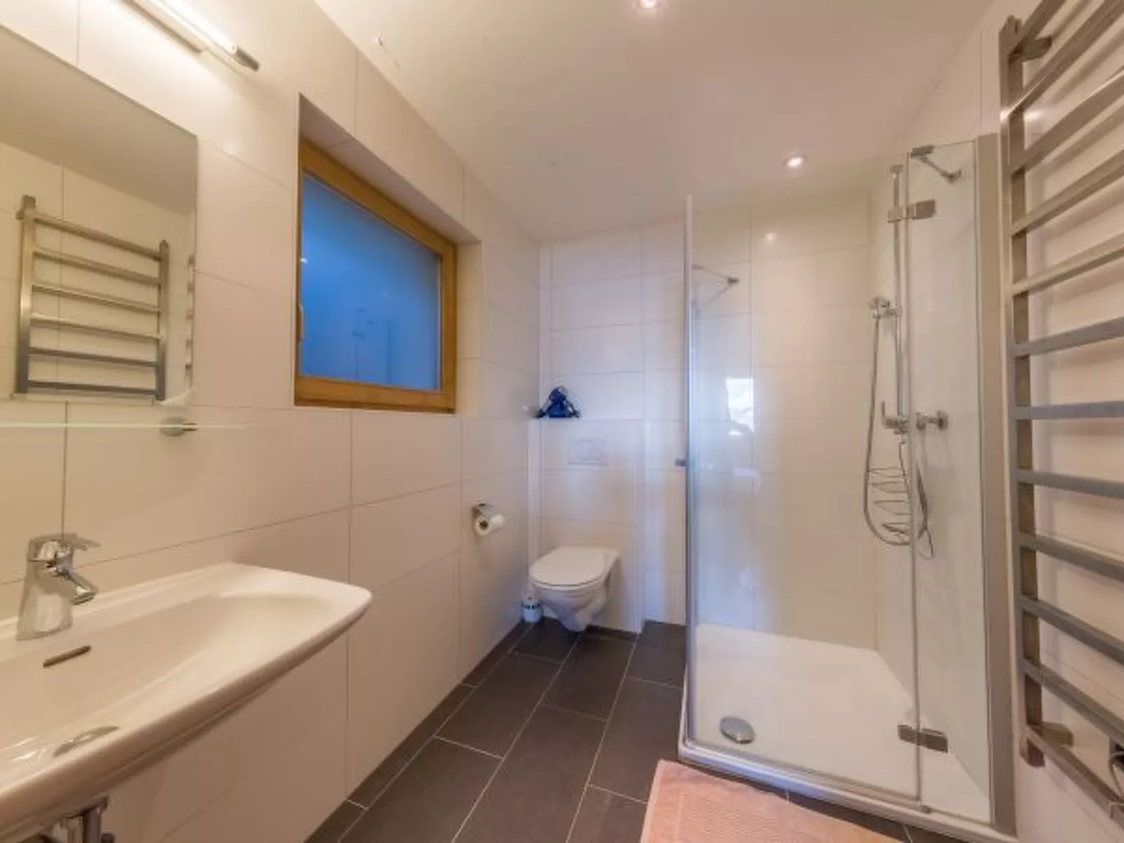 Chalet Enchanteur sauna, Whirlpool, 13pax - Inside