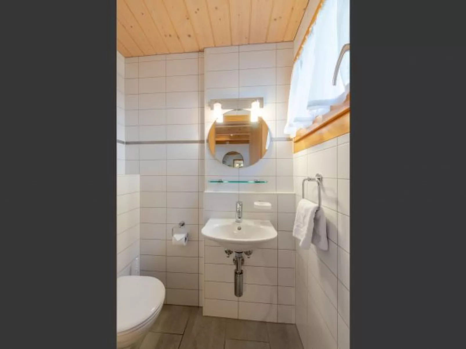 Racers Retreat 10 - Dedans