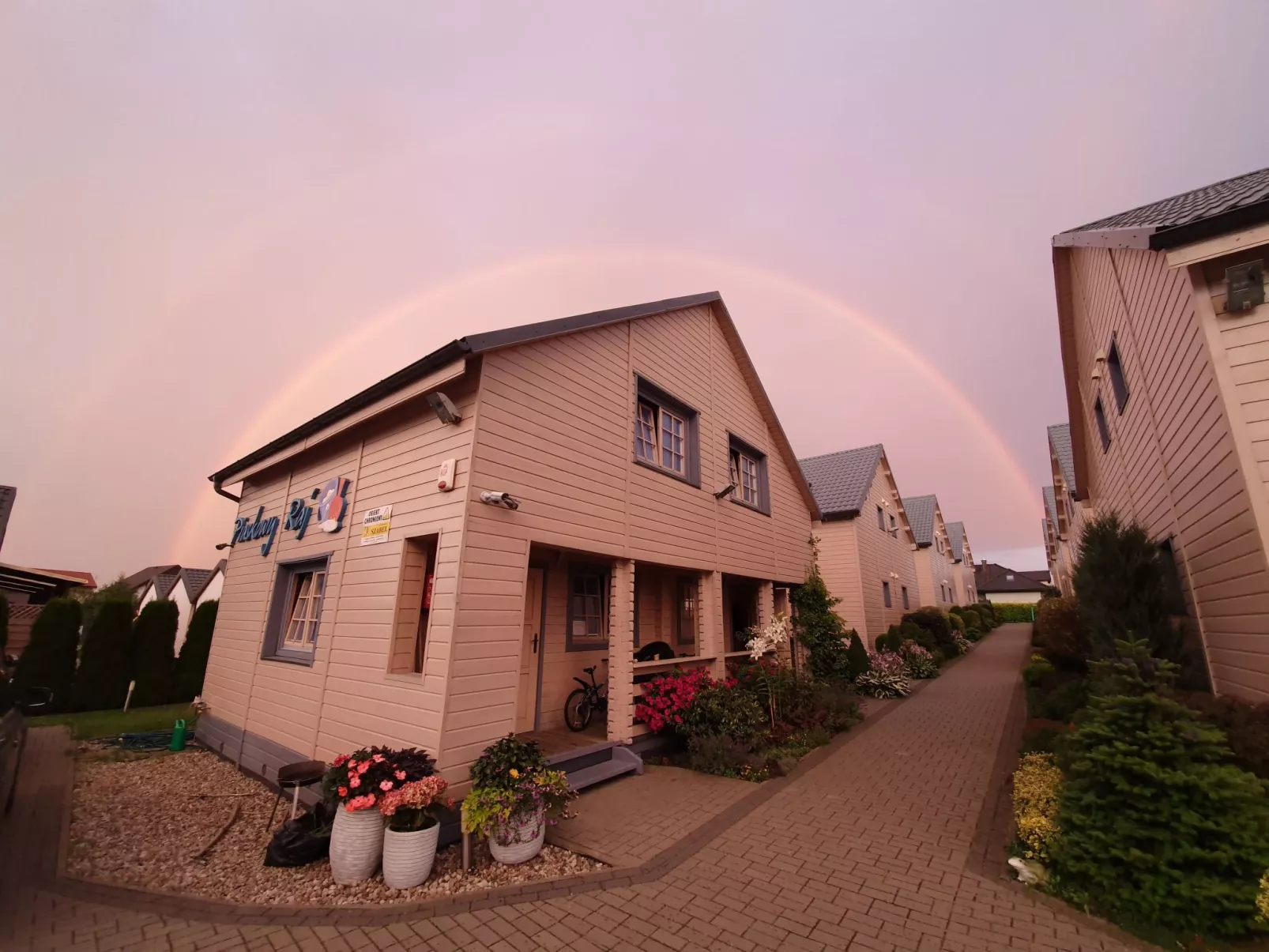 "Ferienwohnung" mitten im Grünen - Draußen