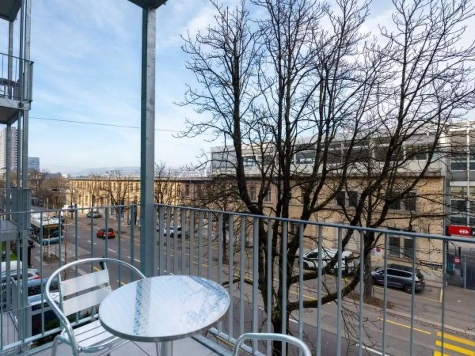 ZH Pink 1 - Letzigrund HITrental Apartment - Dehors