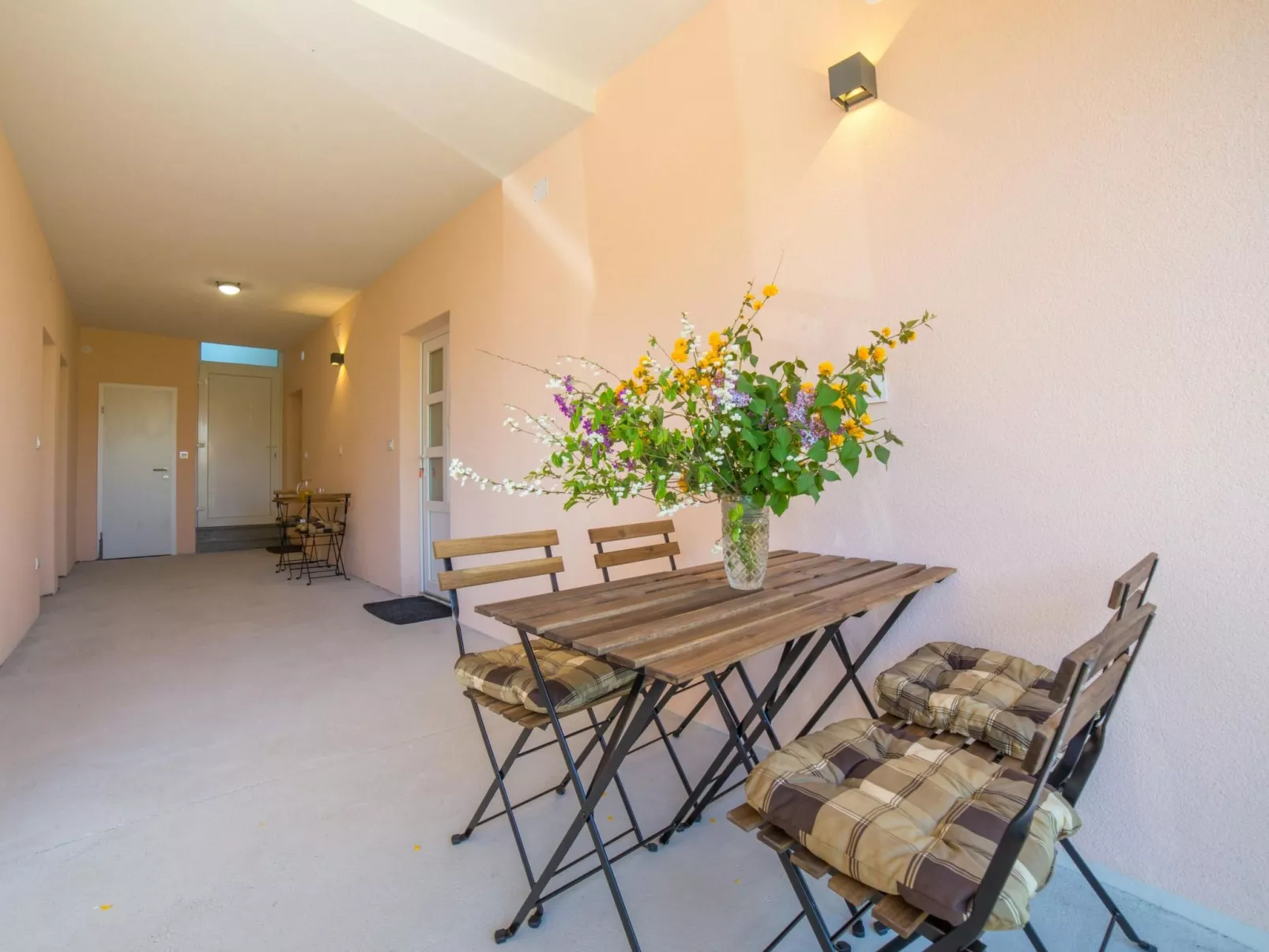 Apartment Raspolic no.1 - Image-tags.info