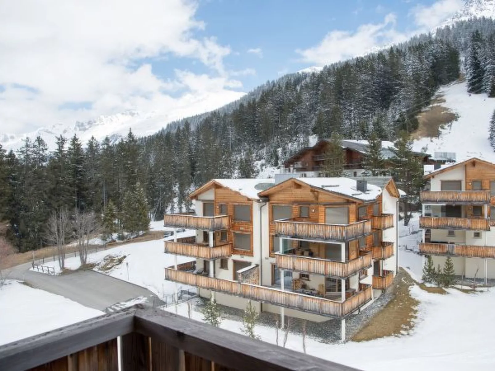 Moderne Ferienwohnung Scalottas Lenzerheide - Draußen