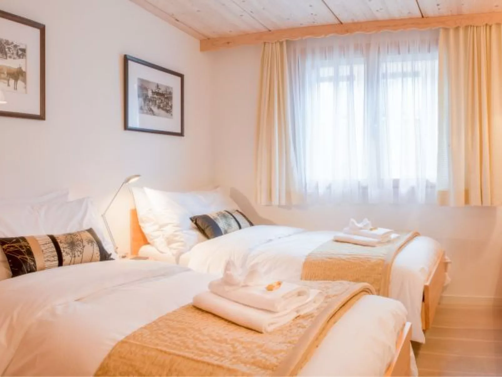 Chalet Stella Penthouse Residence - Inside