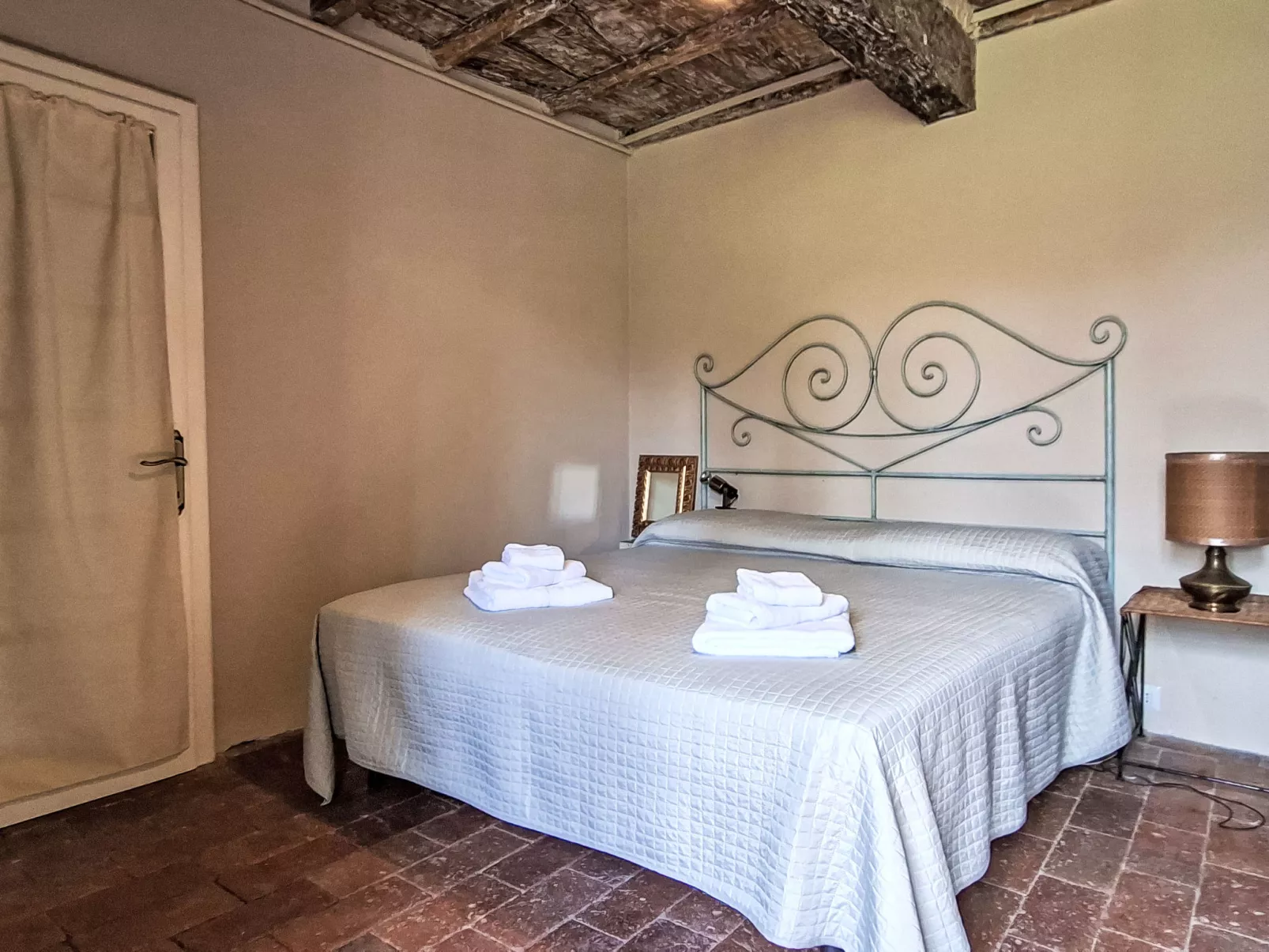 Il Colle di Tiglio - Inside